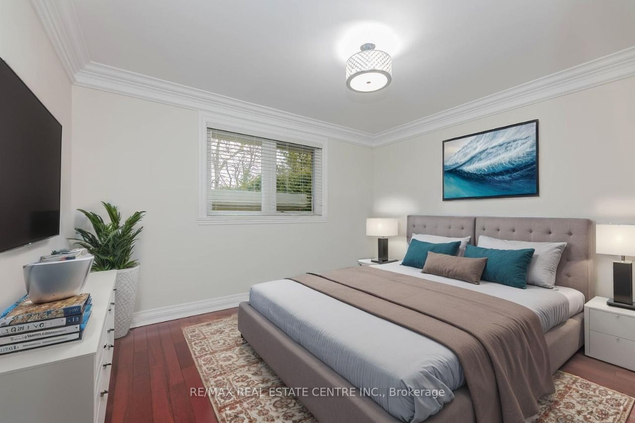 44 Burwick Avenue