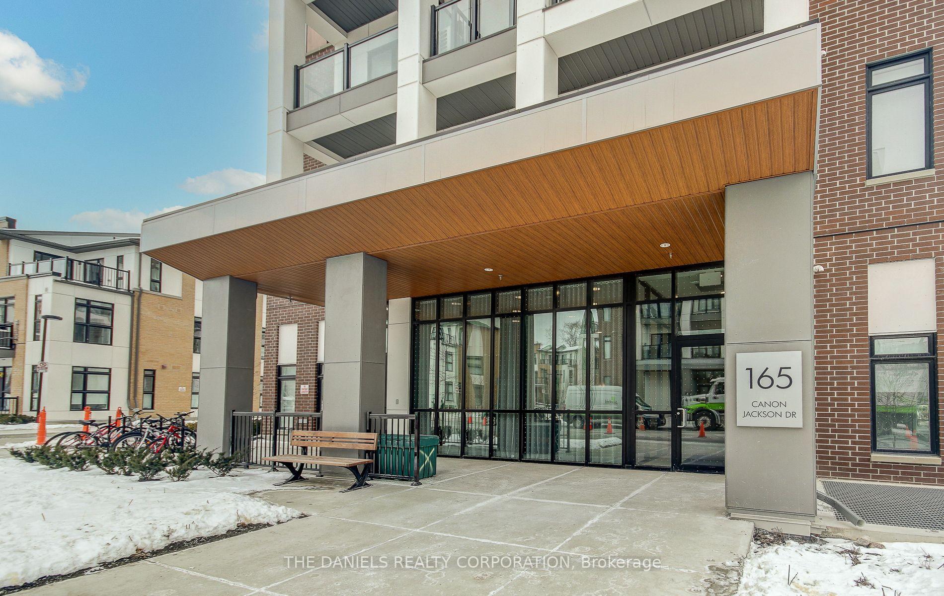 1 Bedroom Condo at 165 Canon Jackson,  Toronto For sale