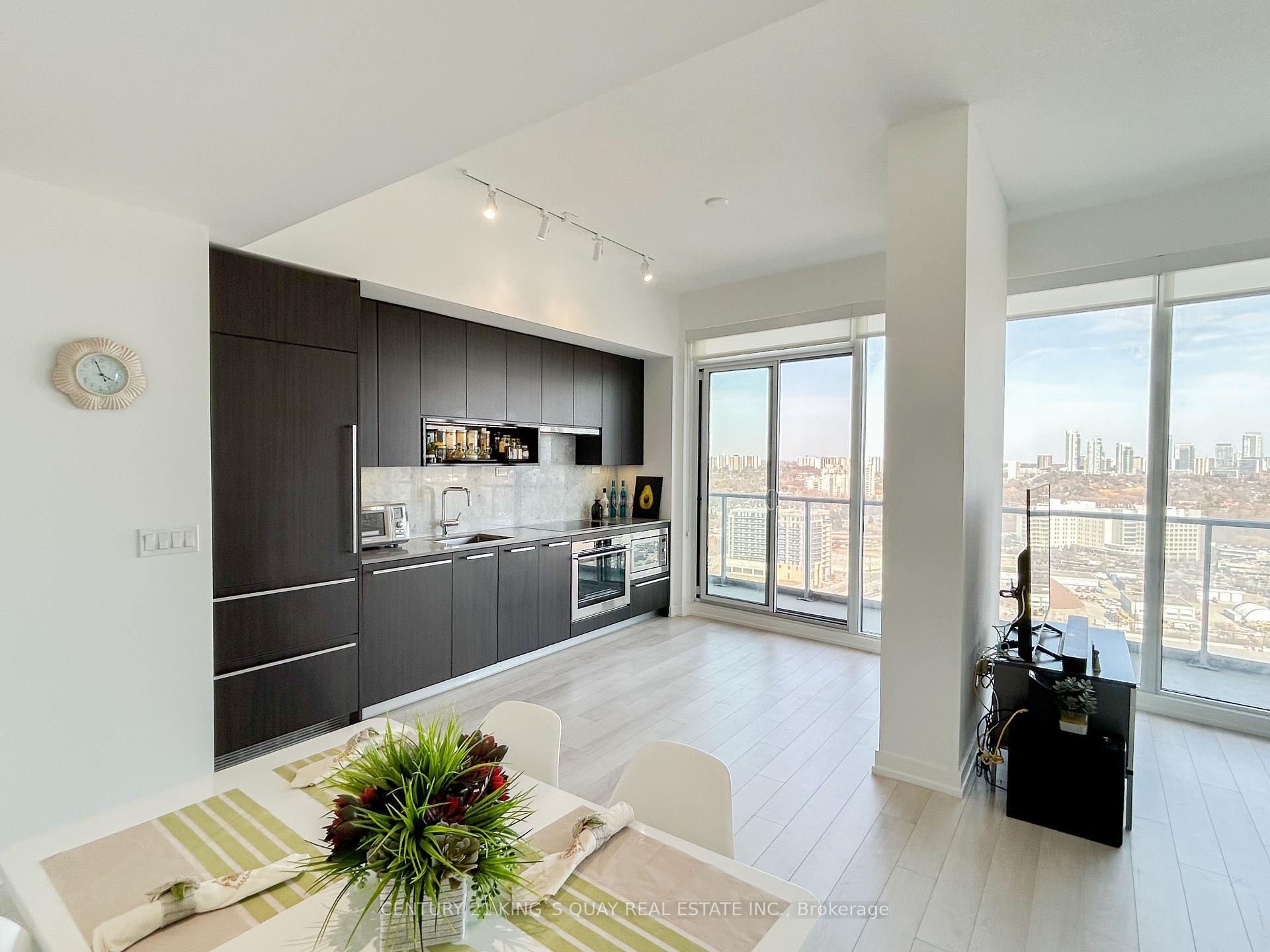 2 Bedrooms Condo at 117 McMahon,  Toronto For sale