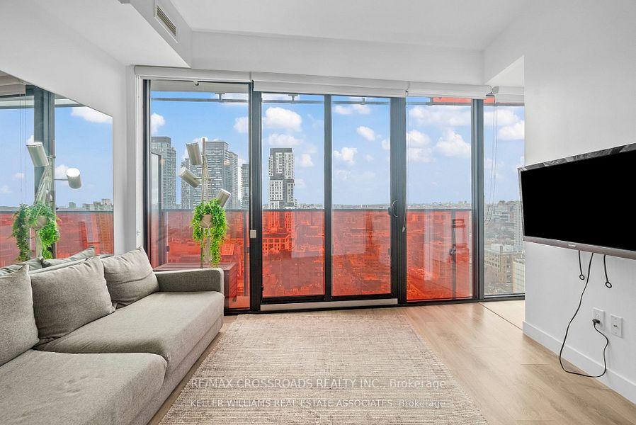 3 Bedrooms Condo at 215 Queen, Toronto For sale