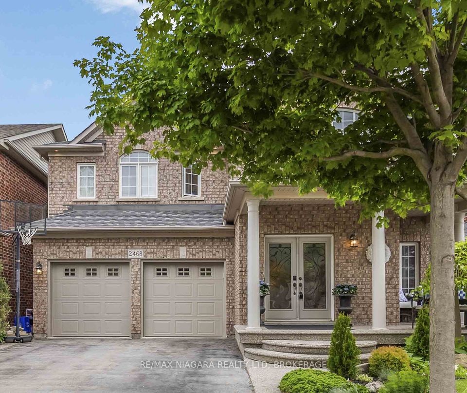 2468 Whitehorn Drive, Burlington, ON L7L 7M7