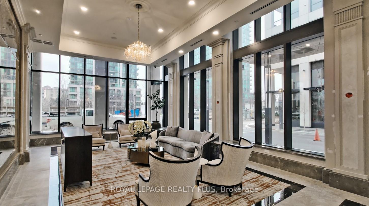 2 Bedrooms Condo at 30 Elm, Mississauga For sale