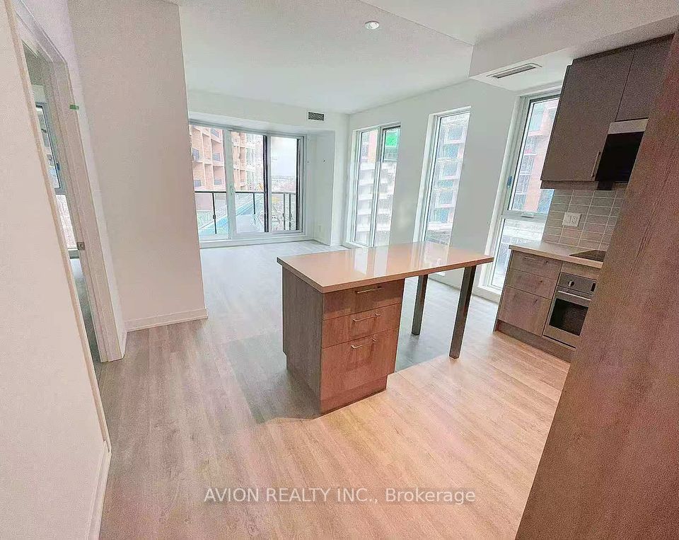 8119 Birchmount