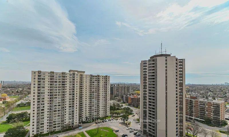 3 Bedrooms Condo at 390 Dixon, Toronto For sale