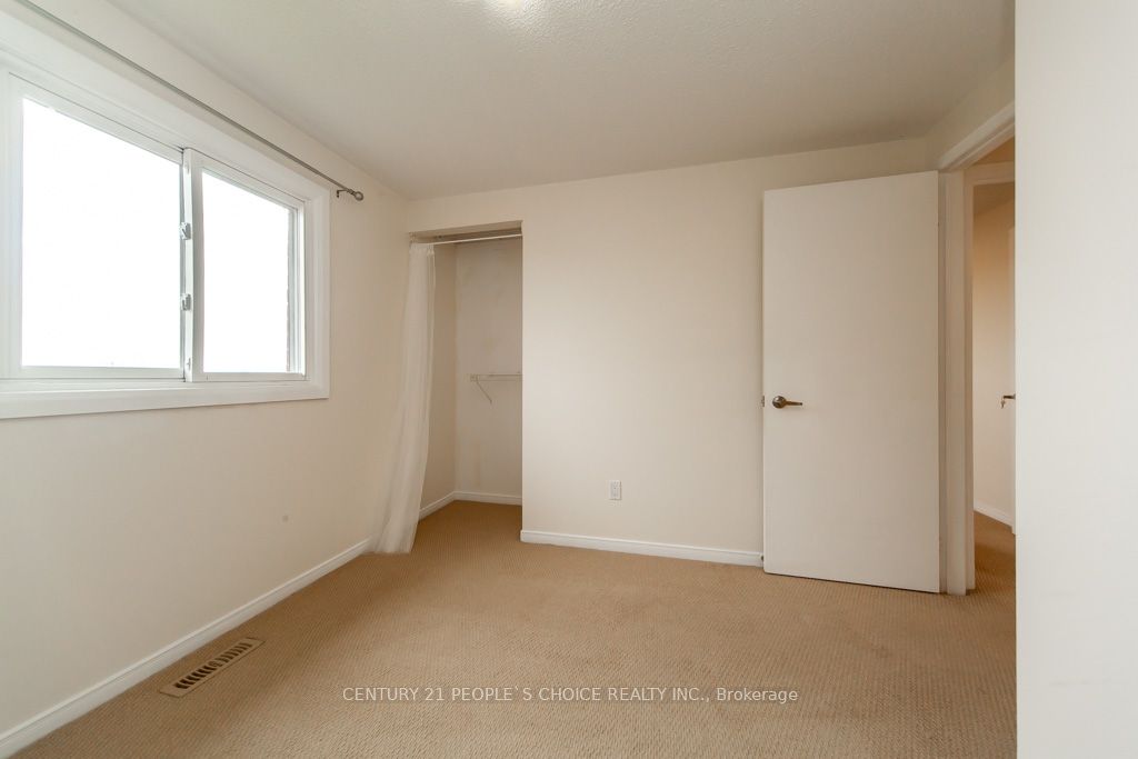 35 Fernbank Place