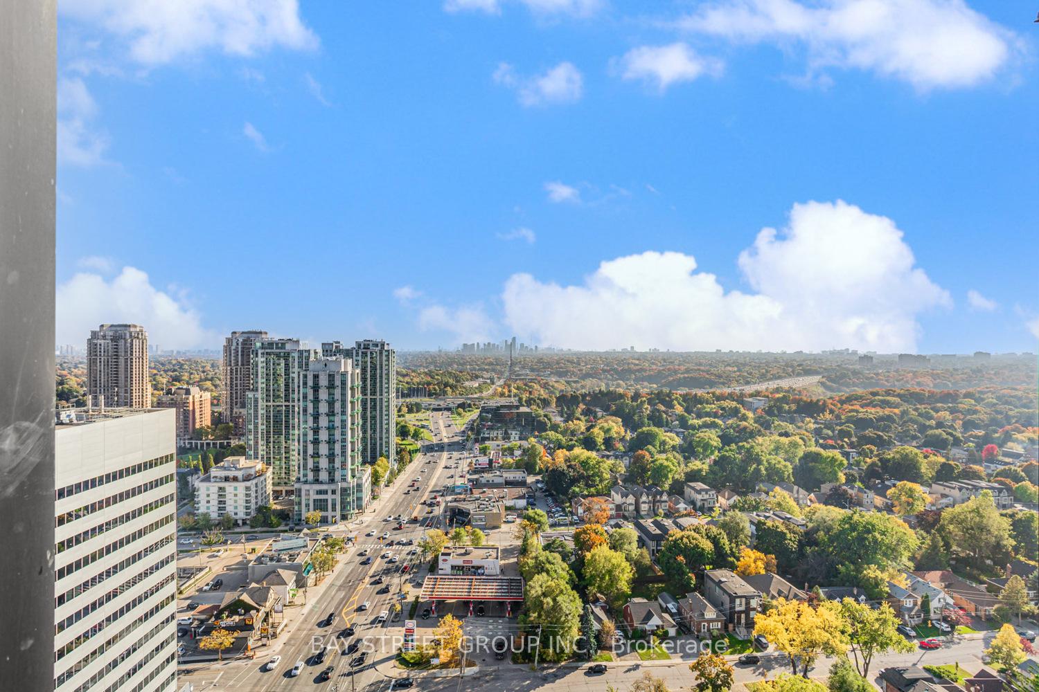 3 Bedrooms Condo at 9 Bogert, Toronto For sale