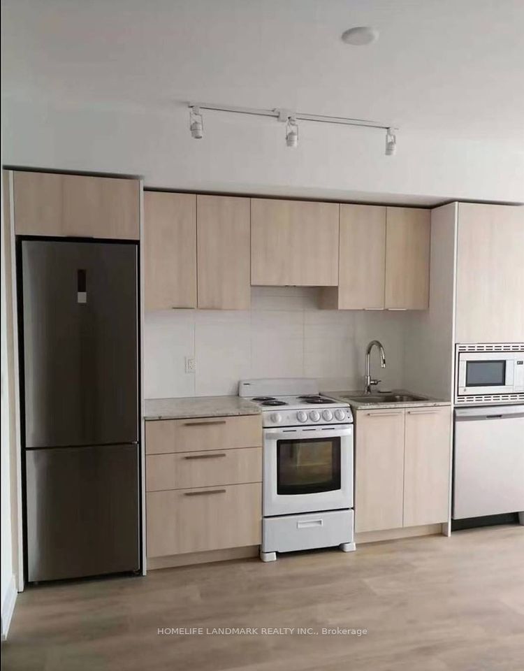 501 Yonge Street