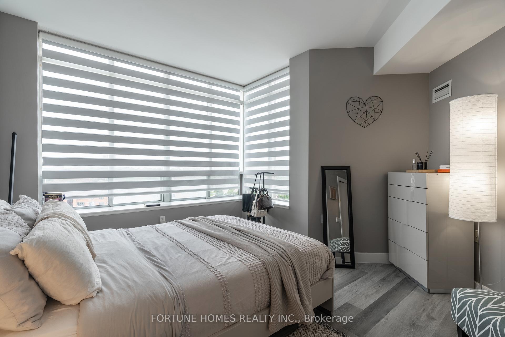 2 Bedrooms Condo at 650 Lawrence, Toronto For sale