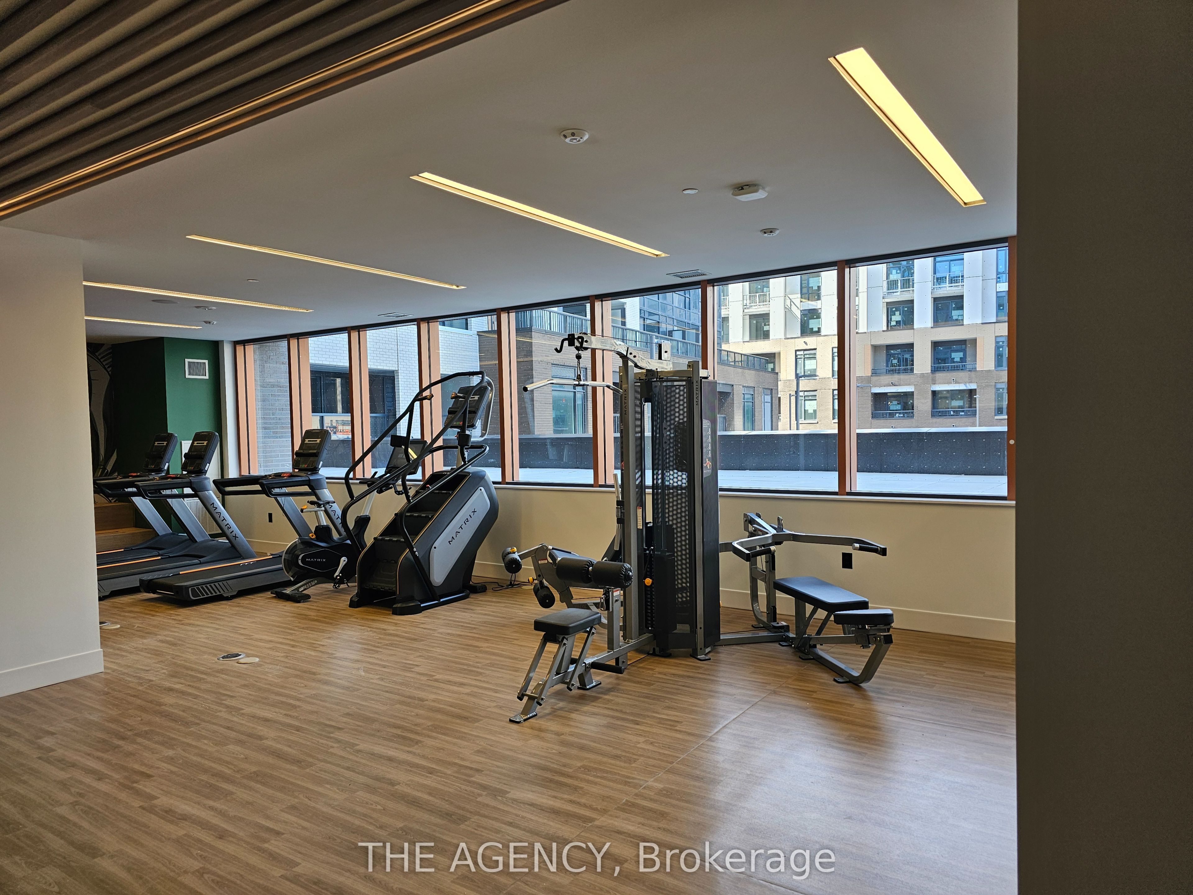 7950 Bathurst Street, #807