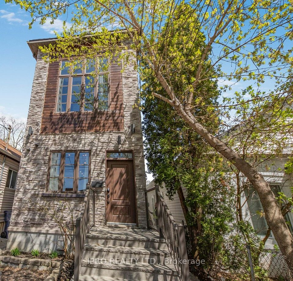 27 Eastdale