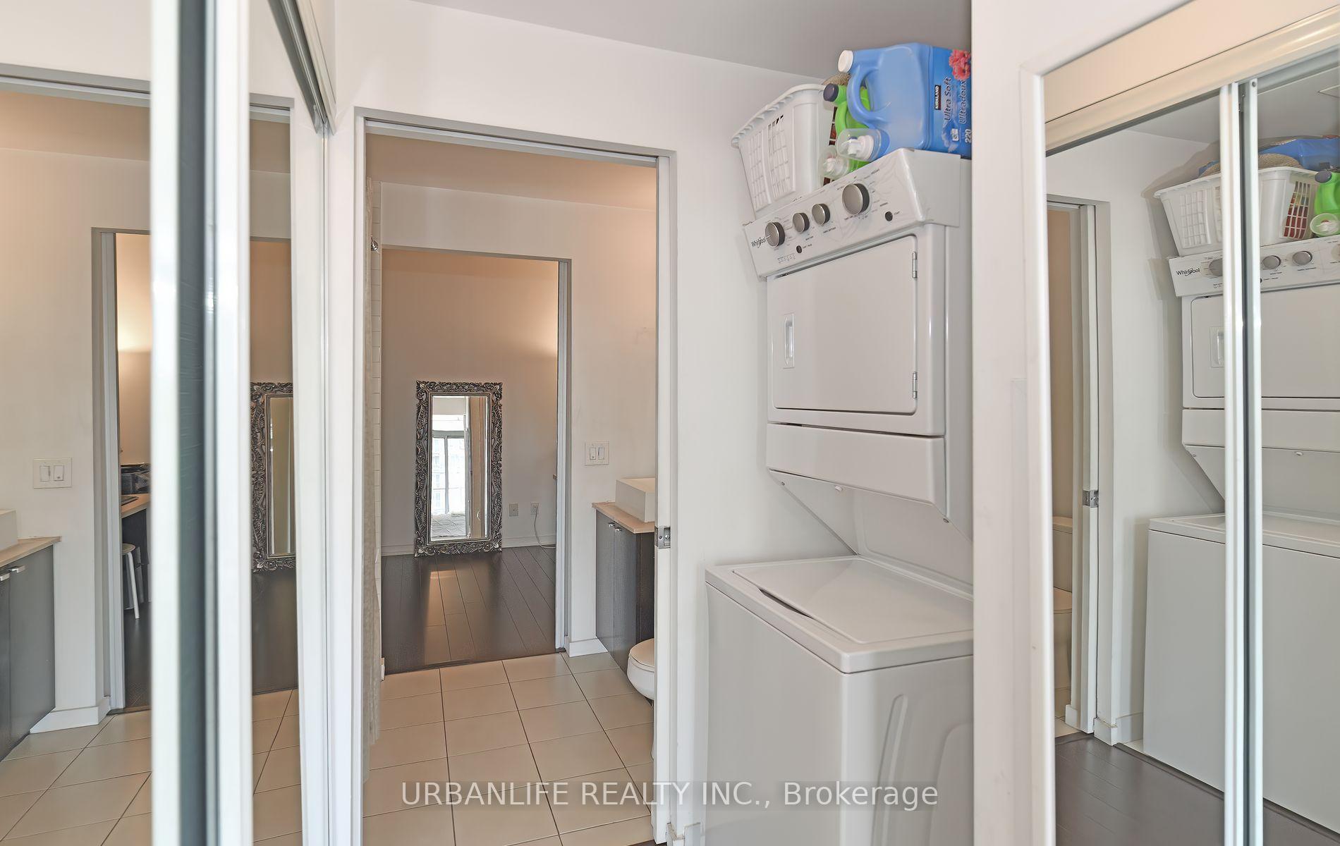 2 Bedrooms Condo at 103 The Queensway, Toronto For sale