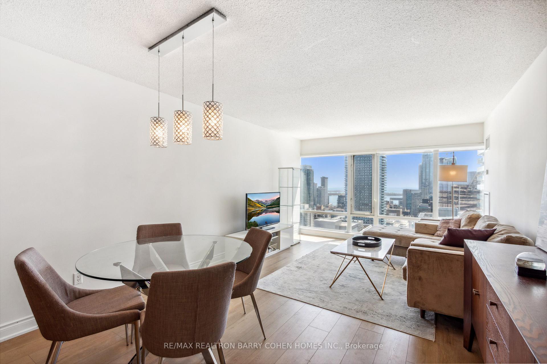 1 Bedroom Condo at 210 Victoria, Toronto For sale