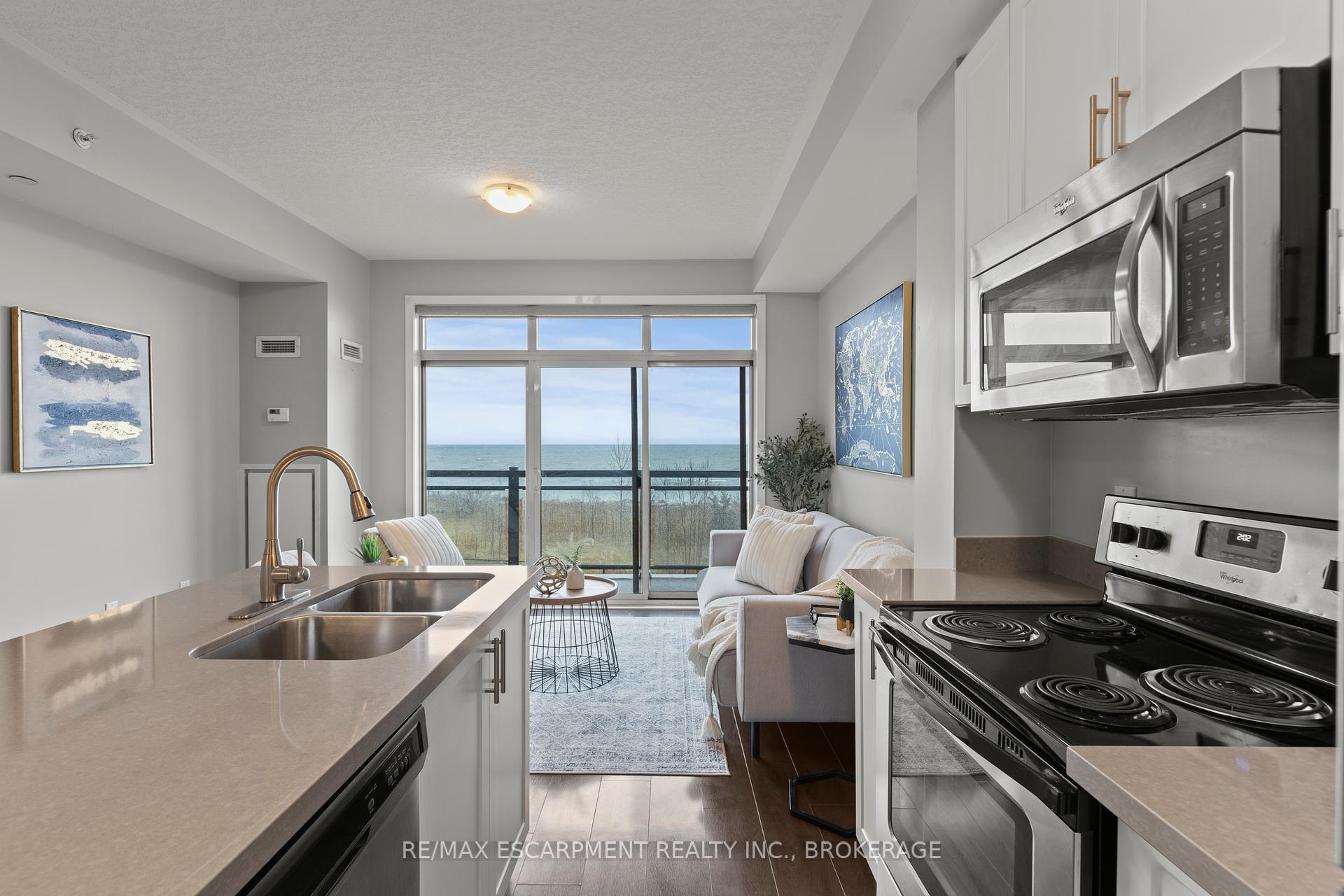 1 Bedroom Condo at 35 Southshore, Hamilton For sale