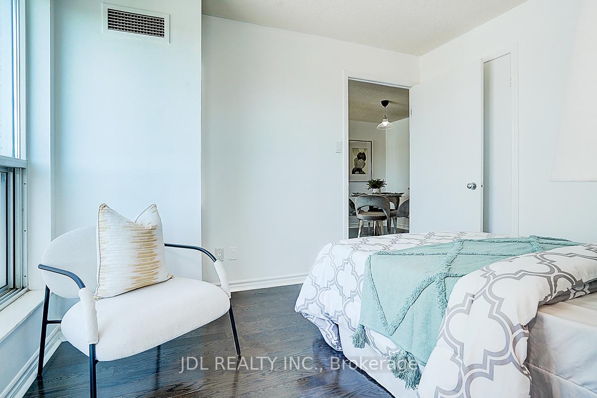 1 Bedroom Condo at 600 Queens, Toronto For sale