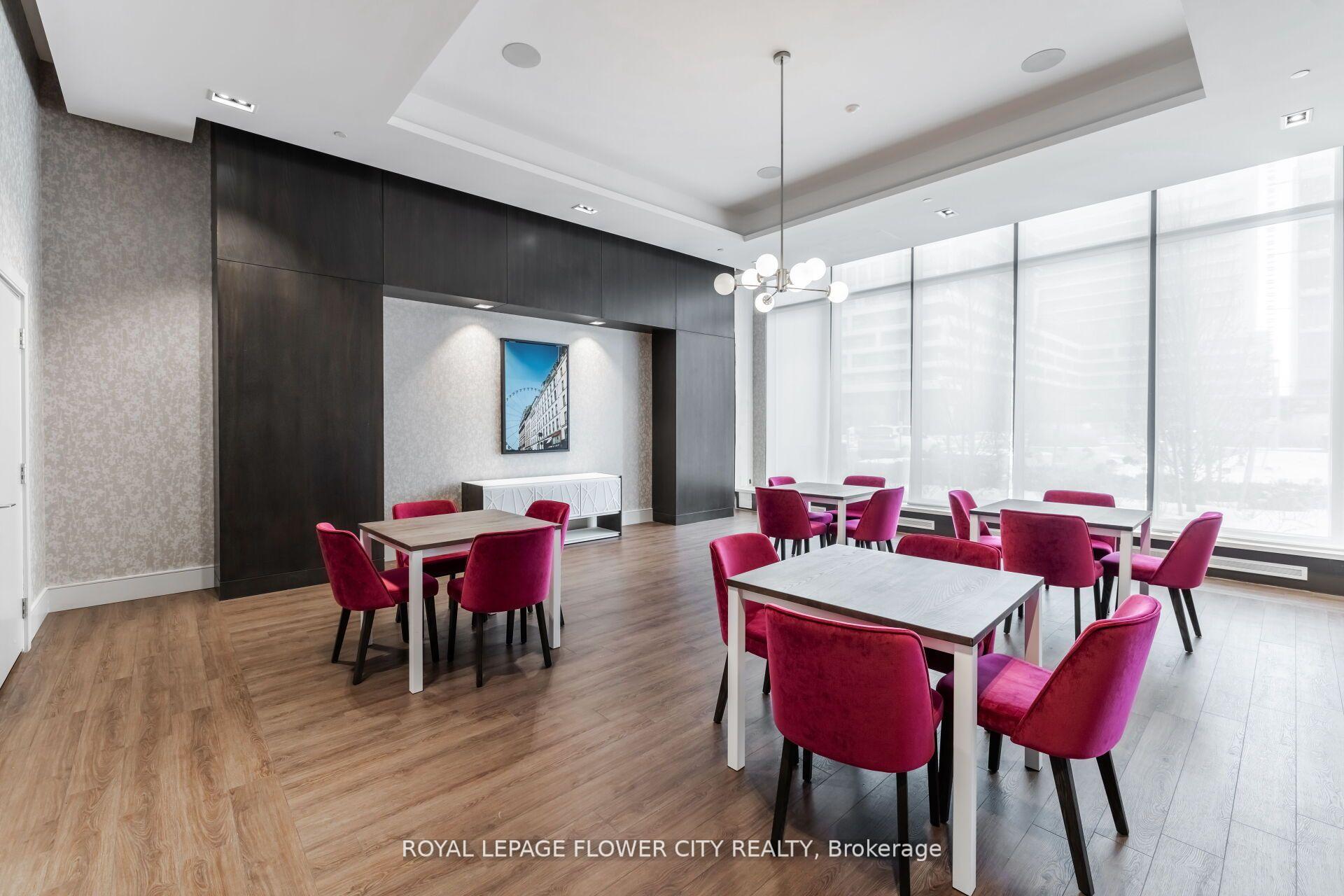 2 Bedrooms Condo at 9000 Jane, Vaughan For sale