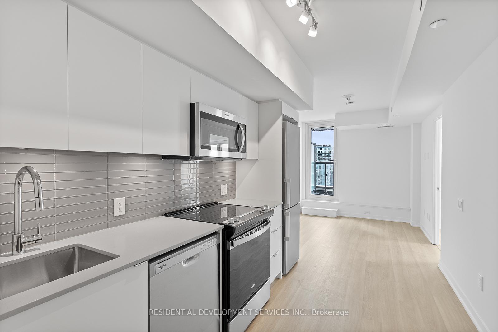 2 Bedrooms Condo at 500 Wilson,  Toronto For sale