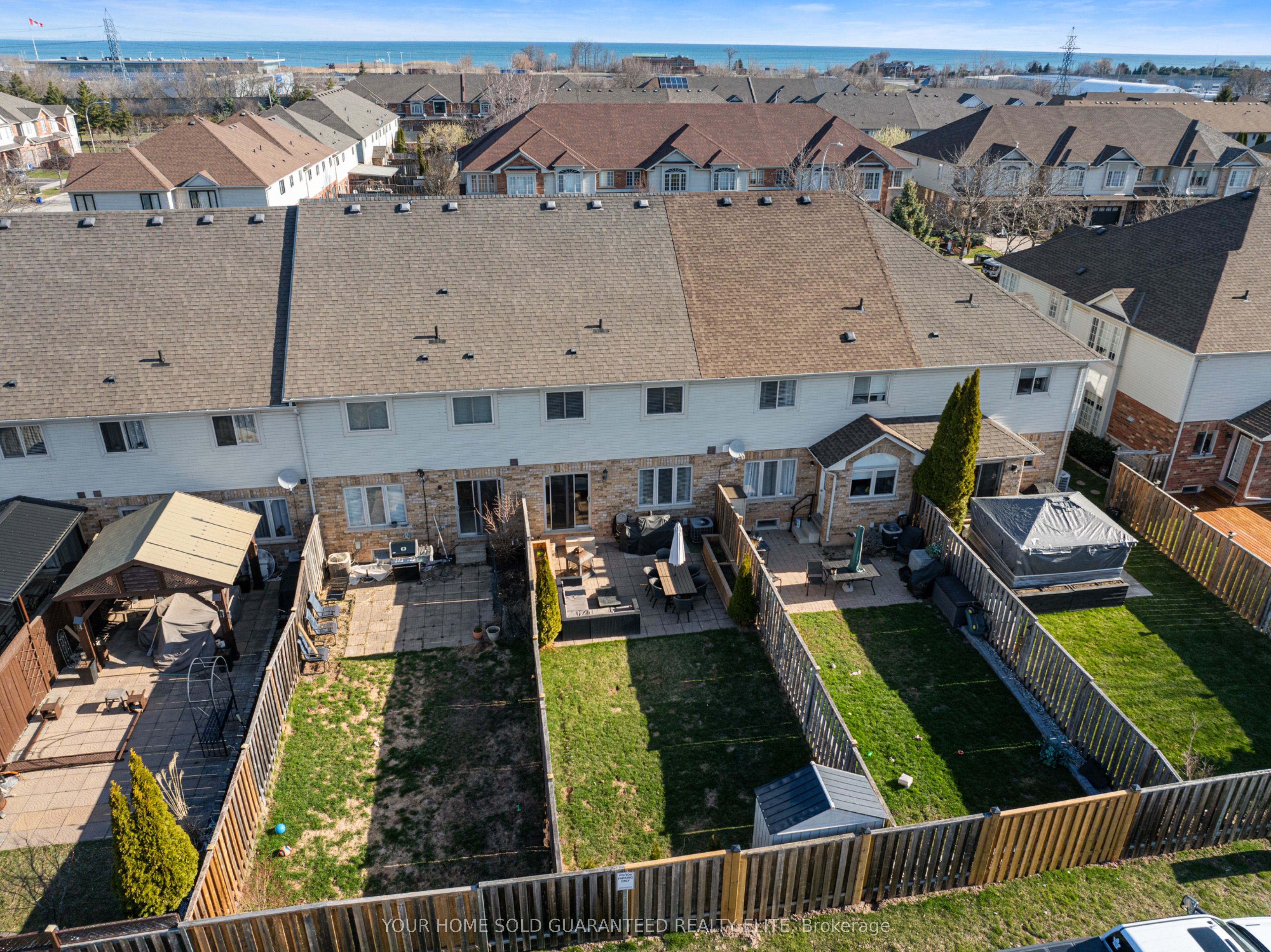 37 Elderberry Avenue, Grimsby, ON L3M 5R5