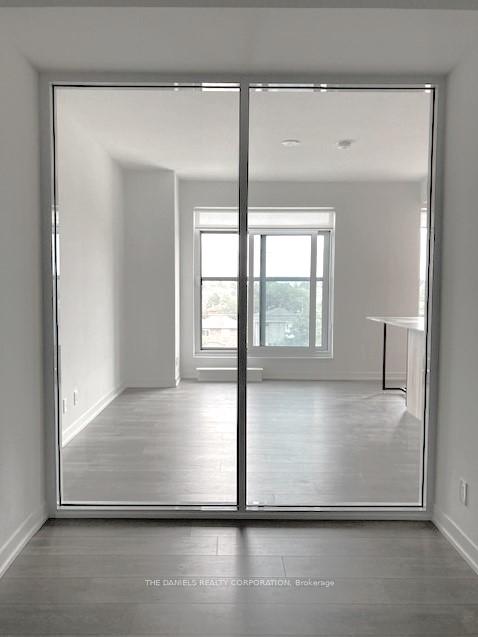 3 Bedrooms Condo at 7950 Bathurst, Vaughan For sale