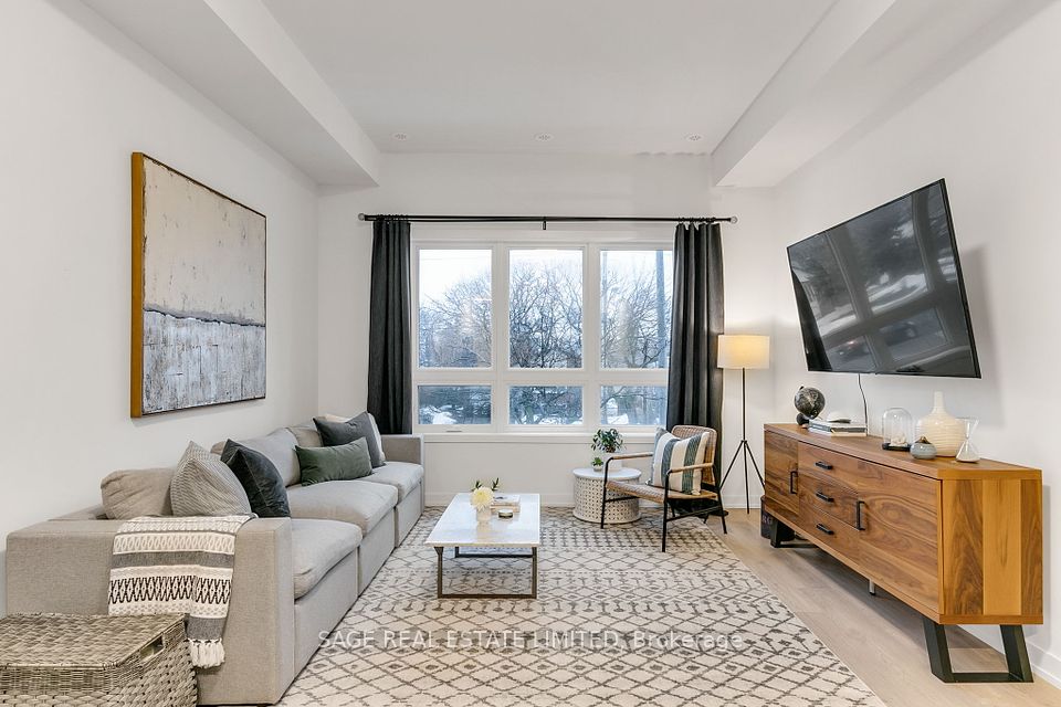 3686 St Clair