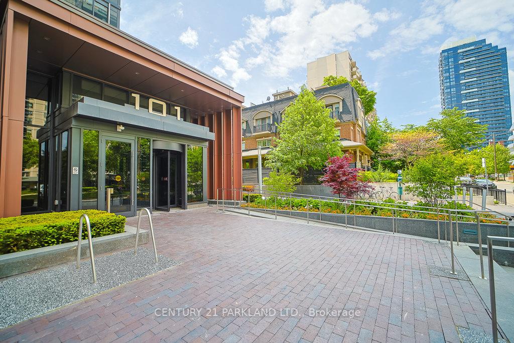 2 Bedrooms Condo at 101 Erskine, Toronto For sale