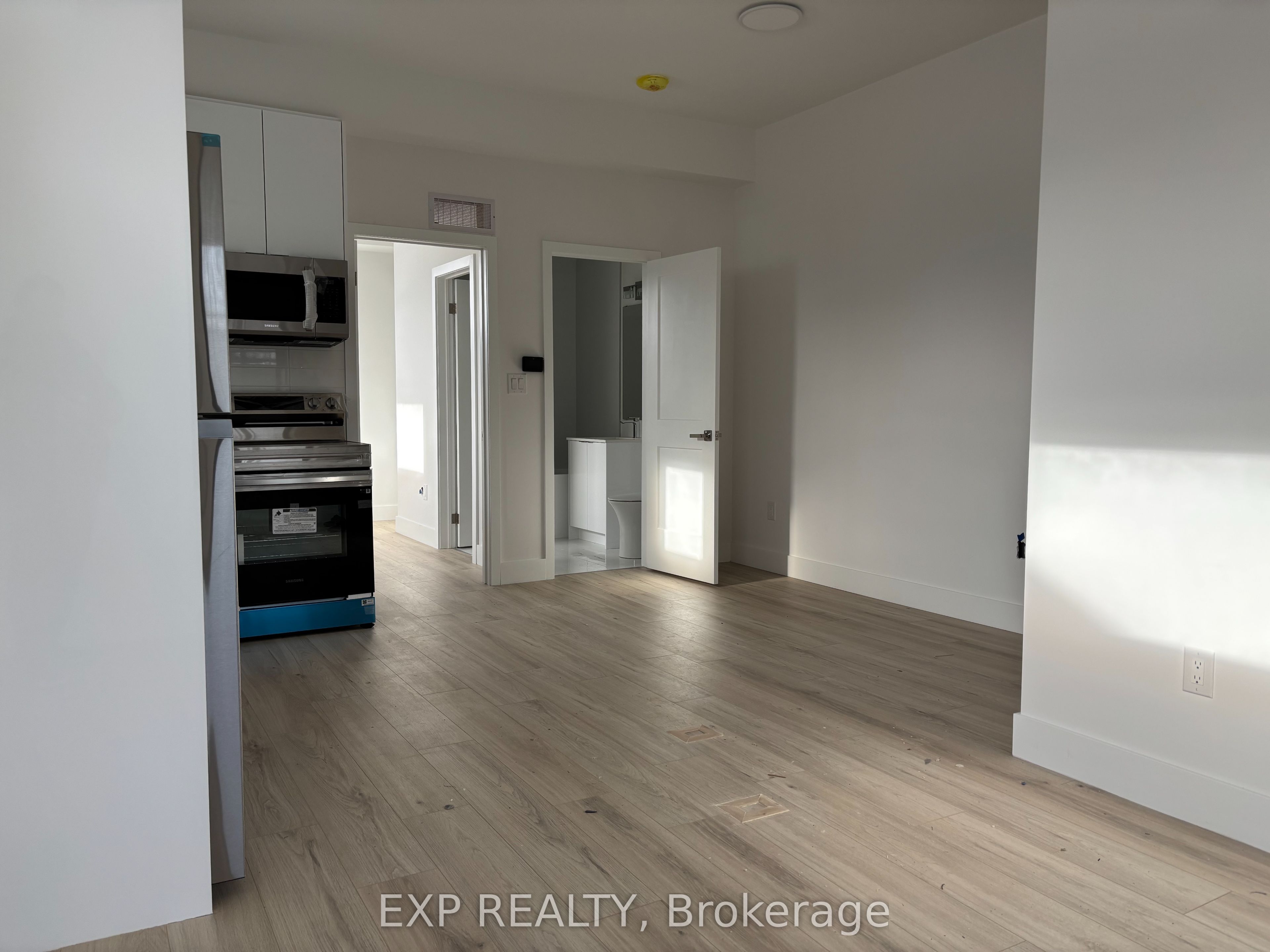 7277 Wilson Crescent, #104