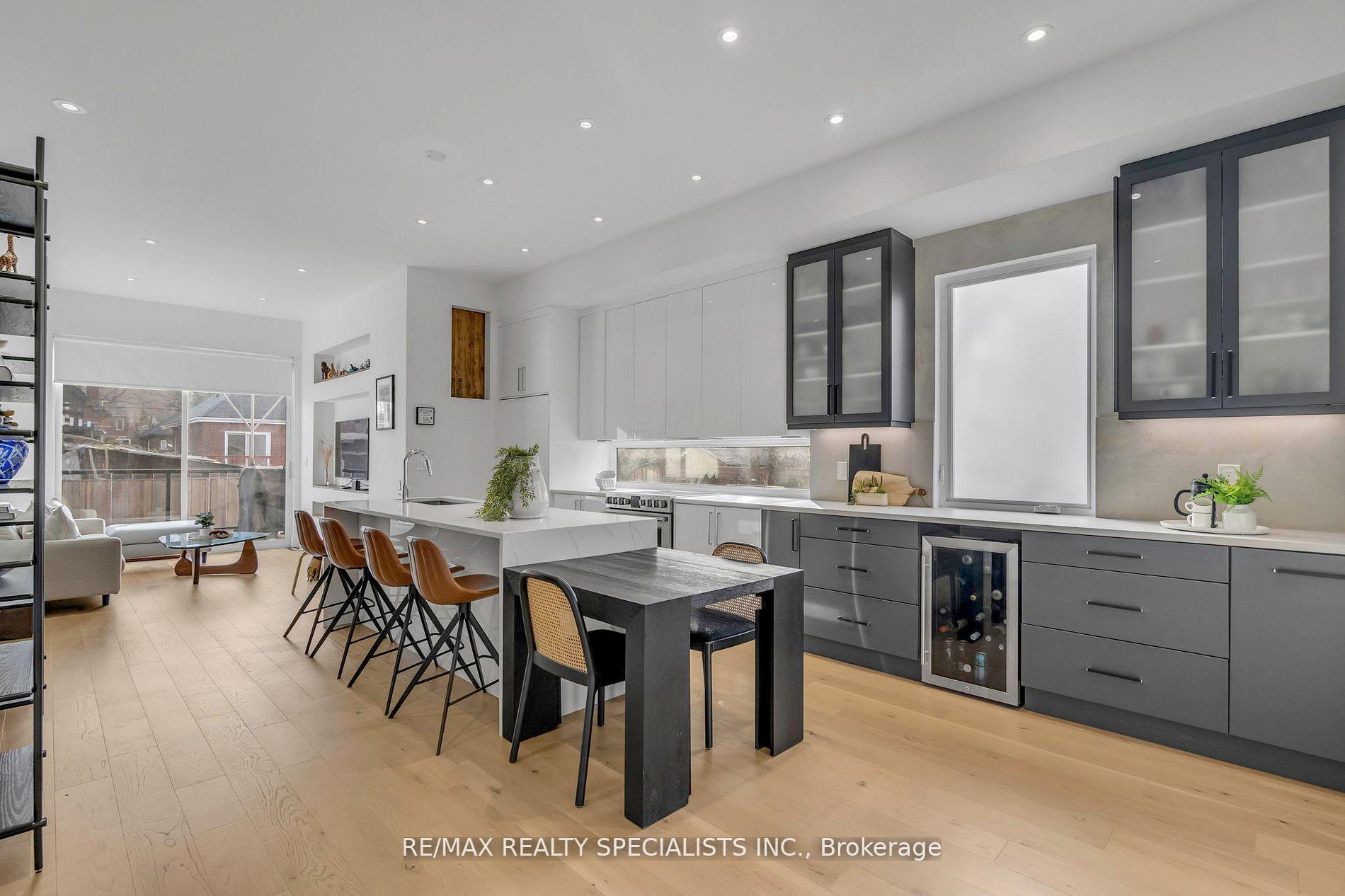 435 Herkimer Street, Hamilton, ON L8P 2J4