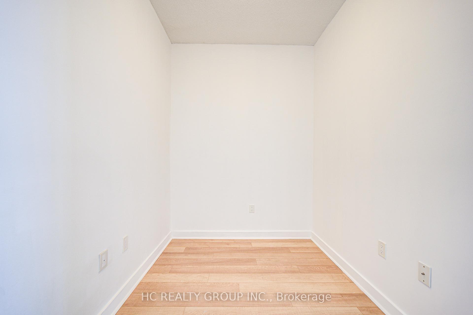 2 Bedrooms Condo at 3975 Grand Park, Mississauga For sale