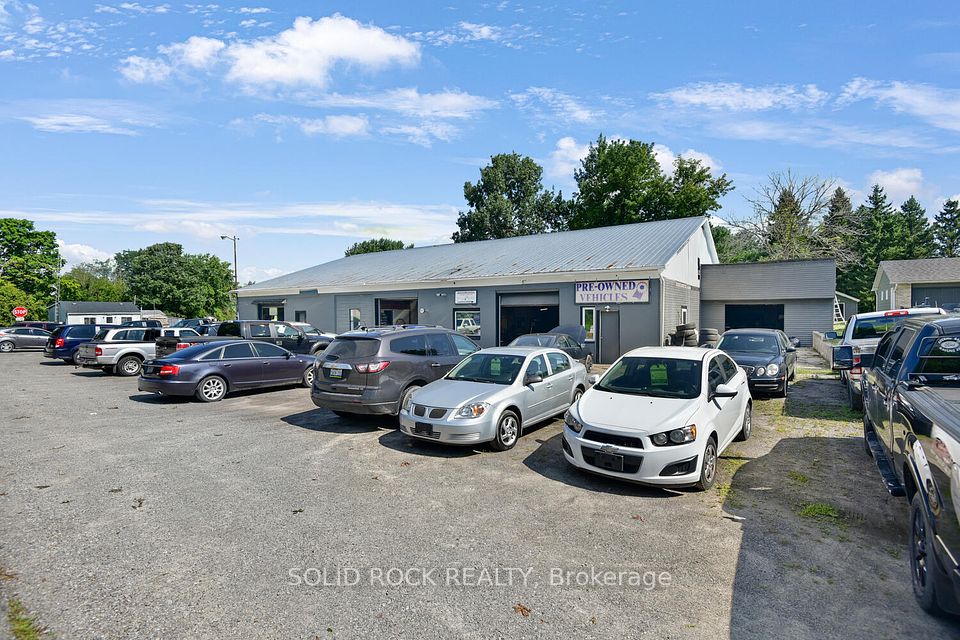 2597 NORTH CAMPBELL