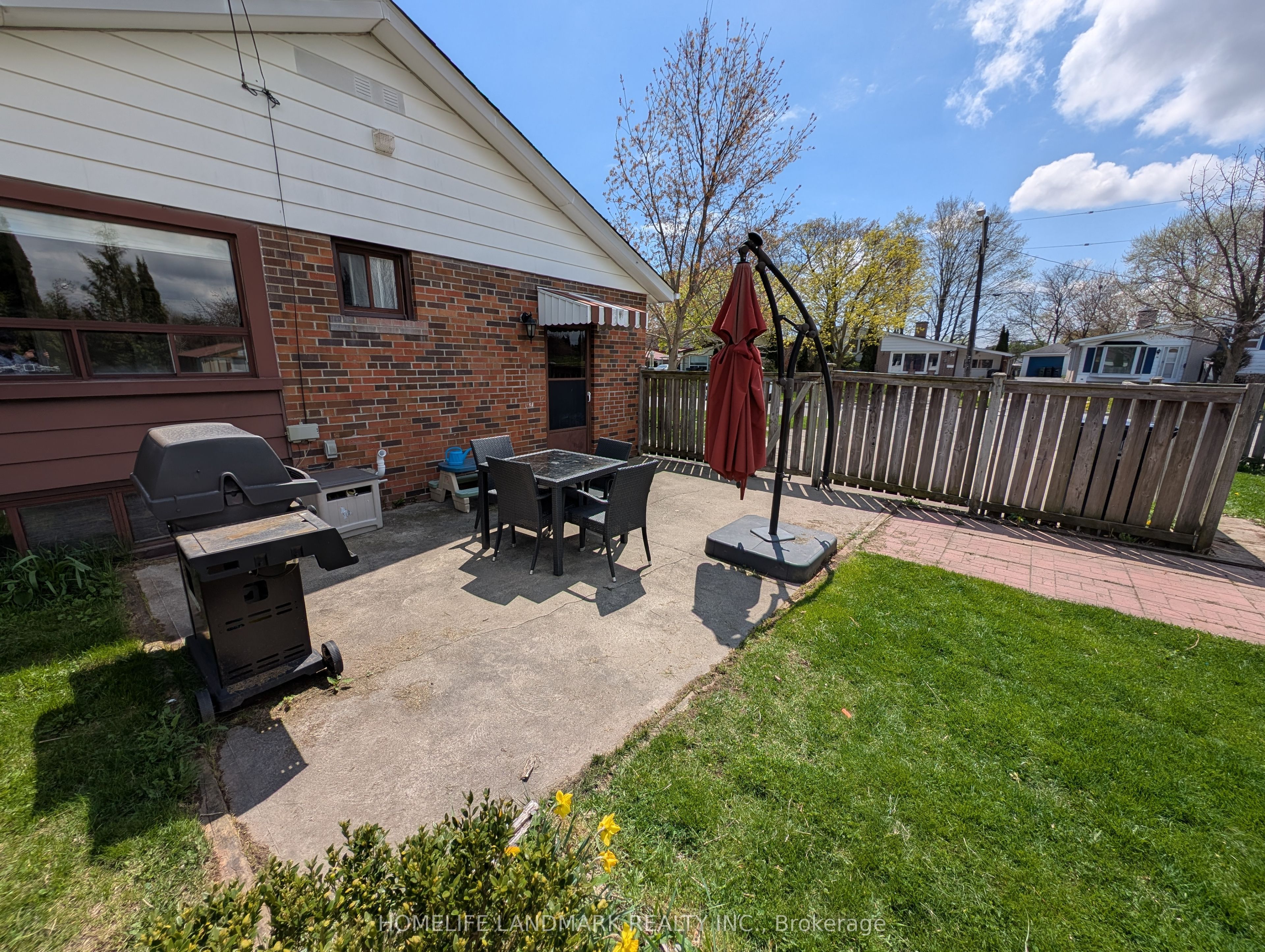 35 Benshire Drive