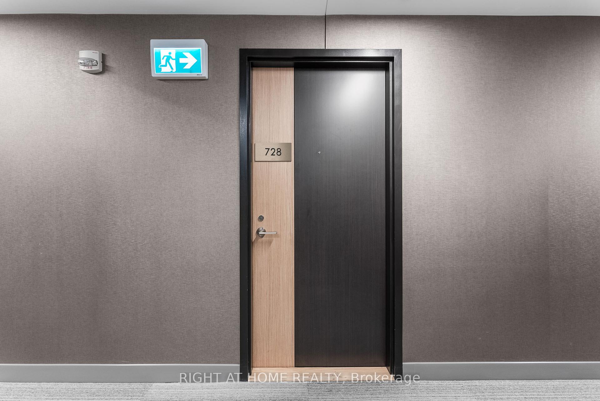 2 Bedrooms Condo at 50 Power, Toronto For sale