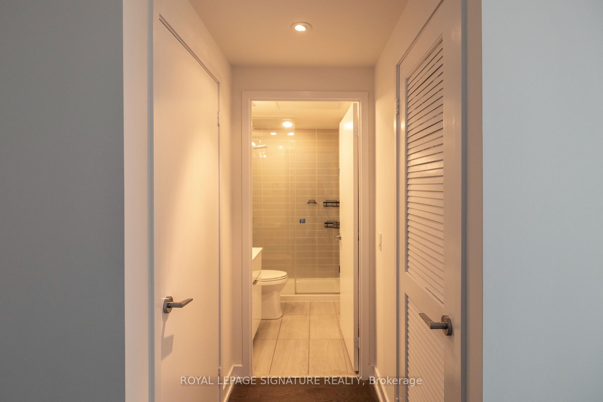 2 Bedrooms Condo at 25 Richmond, Toronto For sale