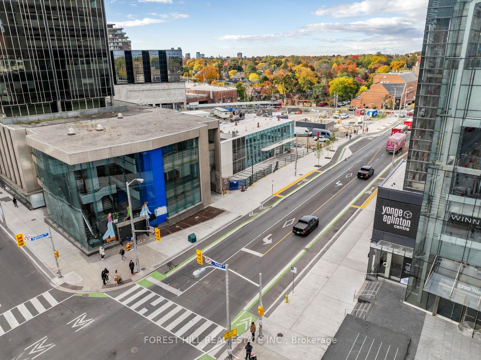 2 Bedrooms Condo at 161 Roehampton, Toronto For sale