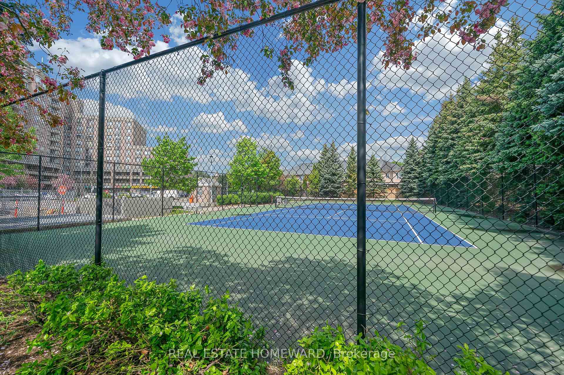 2 Bedrooms Condo at 1720 Eglinton, Toronto For sale