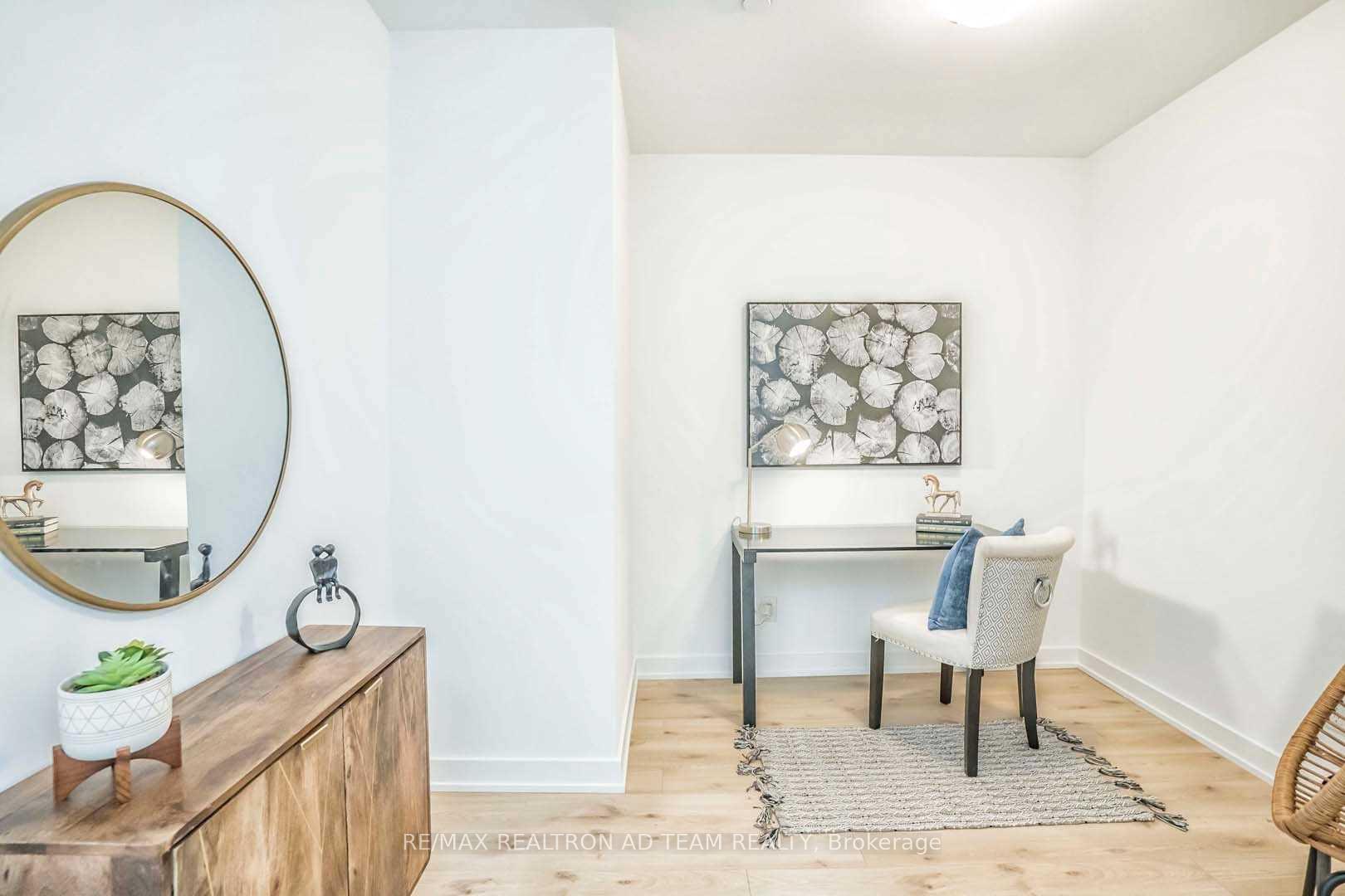 3 Bedrooms Condo at 2799 Kingston,  Toronto For sale