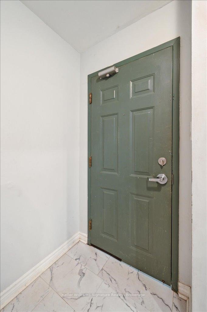 1 Bedroom Condo at 28 Victoria, Hamilton For sale