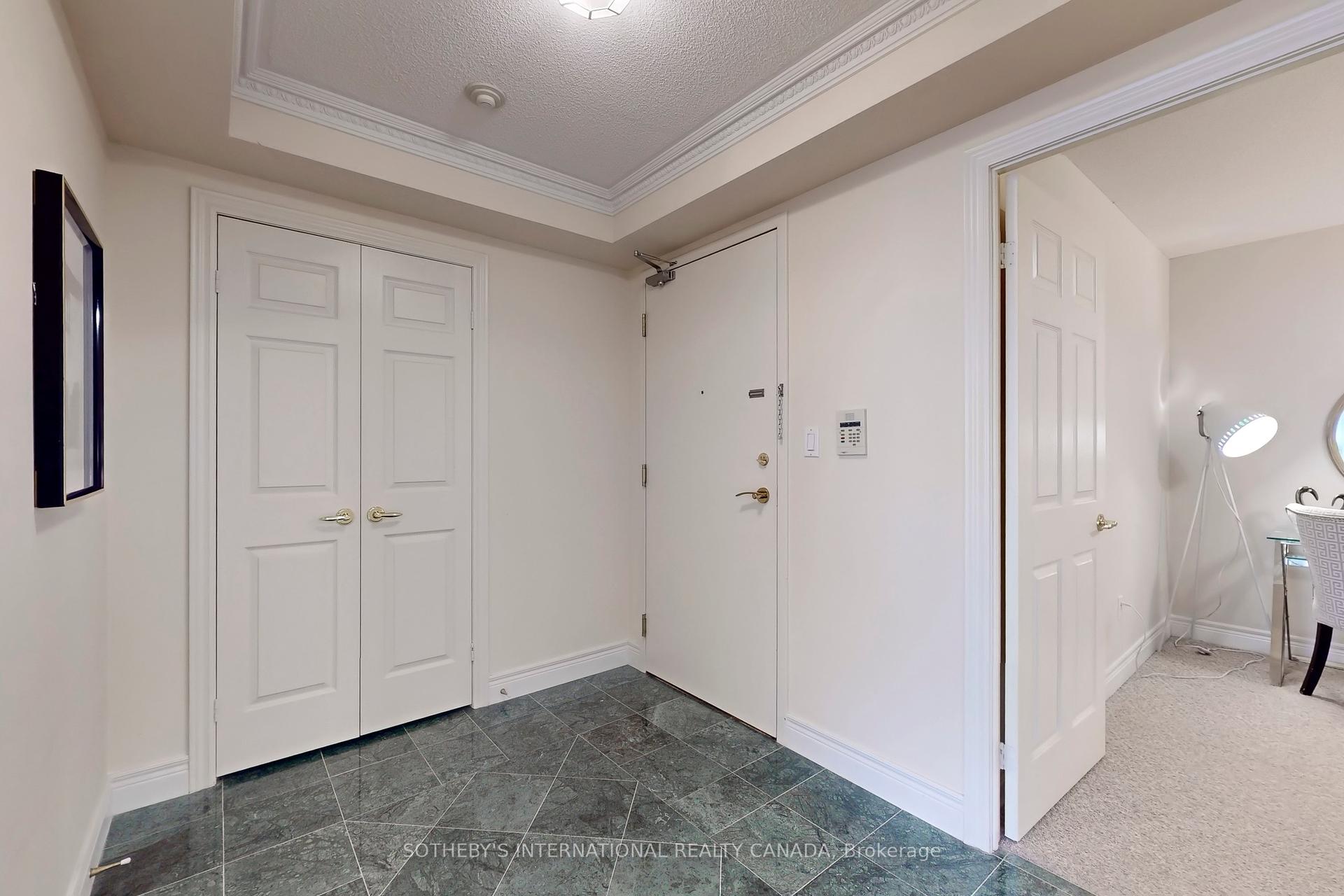 3 Bedrooms Condo at 89 Skymark, Toronto For sale