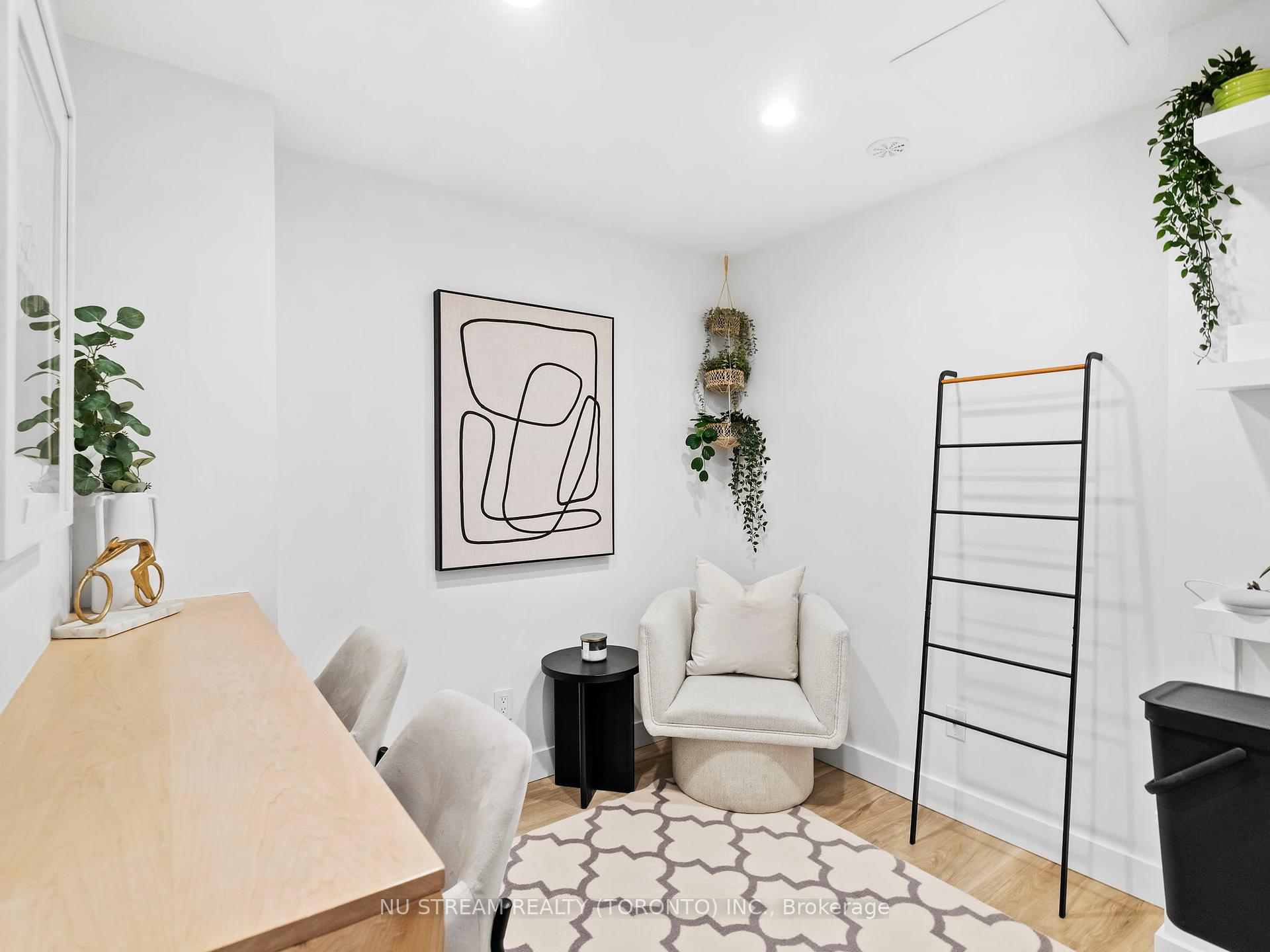2 Bedrooms Condo at 873 Wilson, Toronto For sale