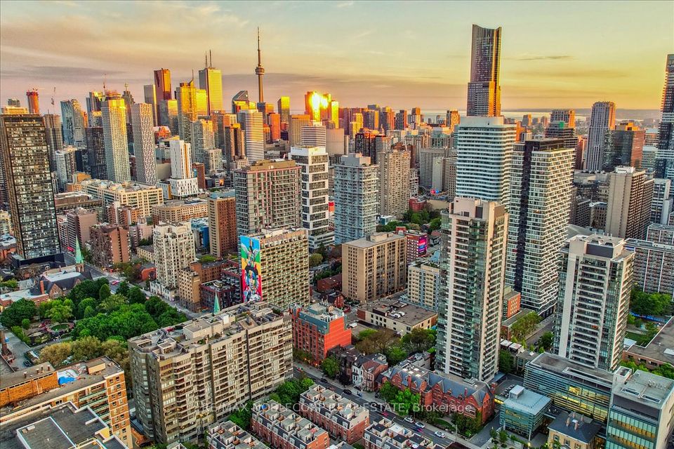 415 Jarvis