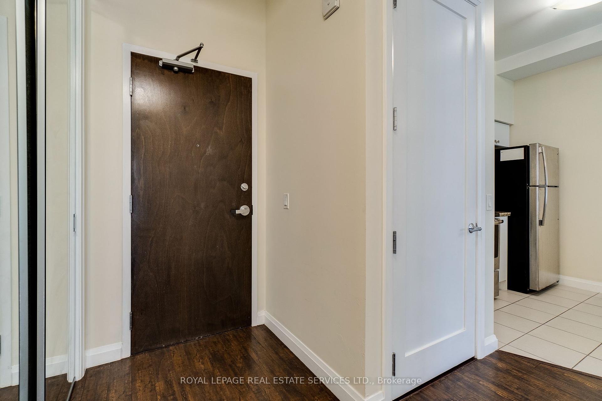1 Bedroom Condo at 112 King, Hamilton For sale