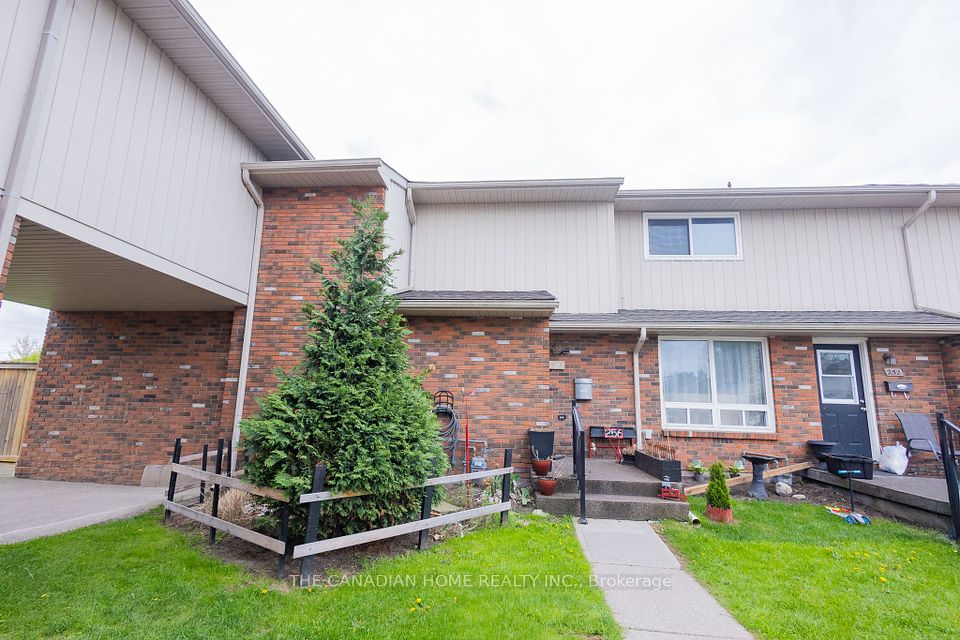 #256 - 100 Brownleigh Avenue, Welland, ON L3B 5V8