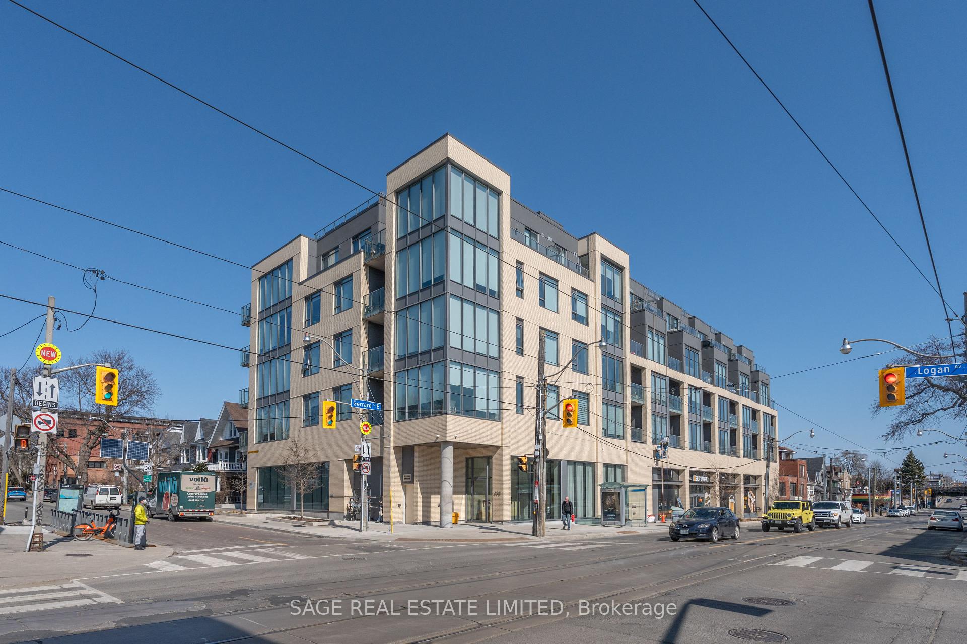 2 Bedrooms Condo at 495 Logan, Toronto For sale