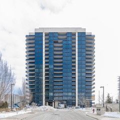 1035 Southdown