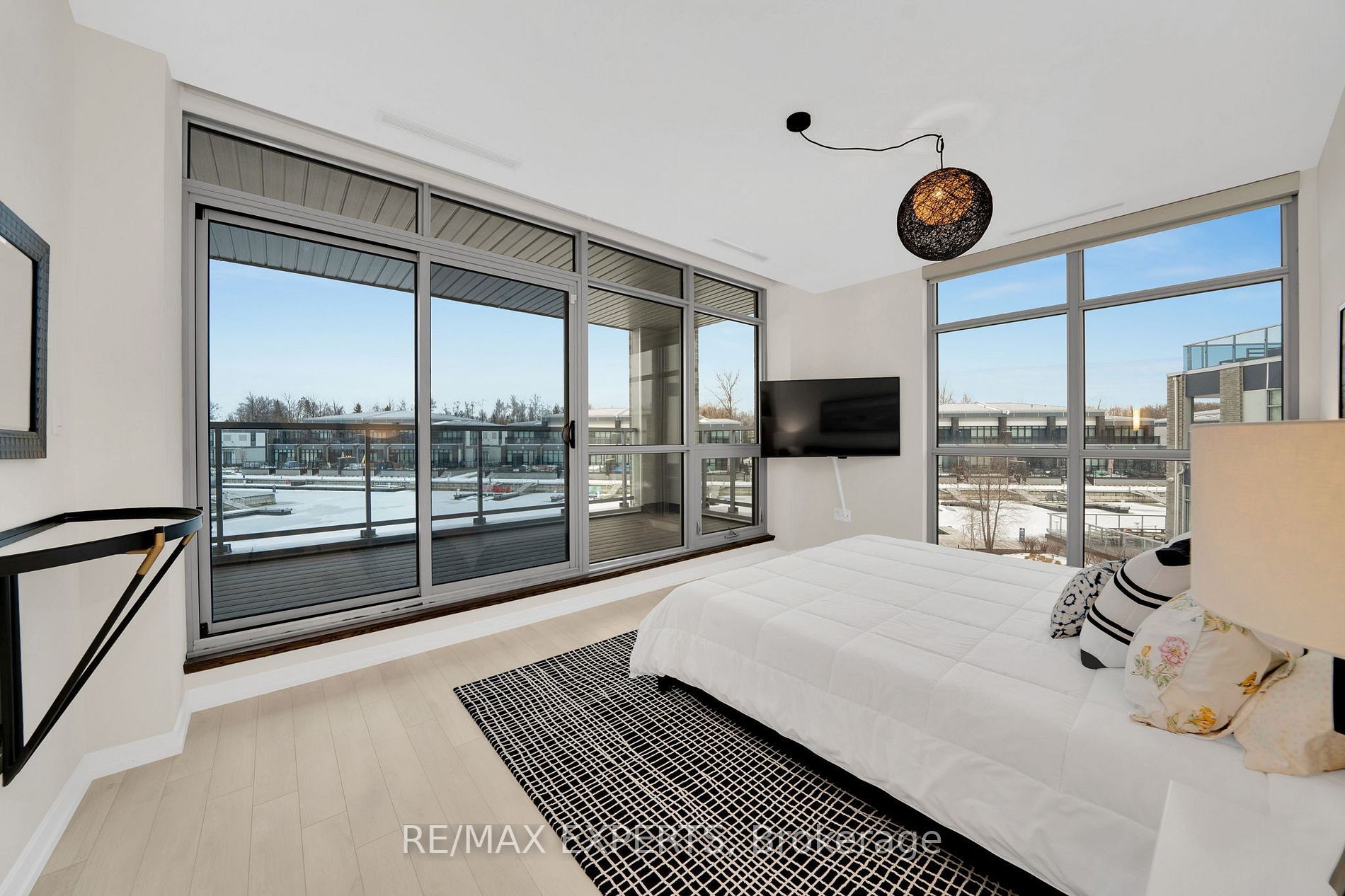 3692 Ferretti Court