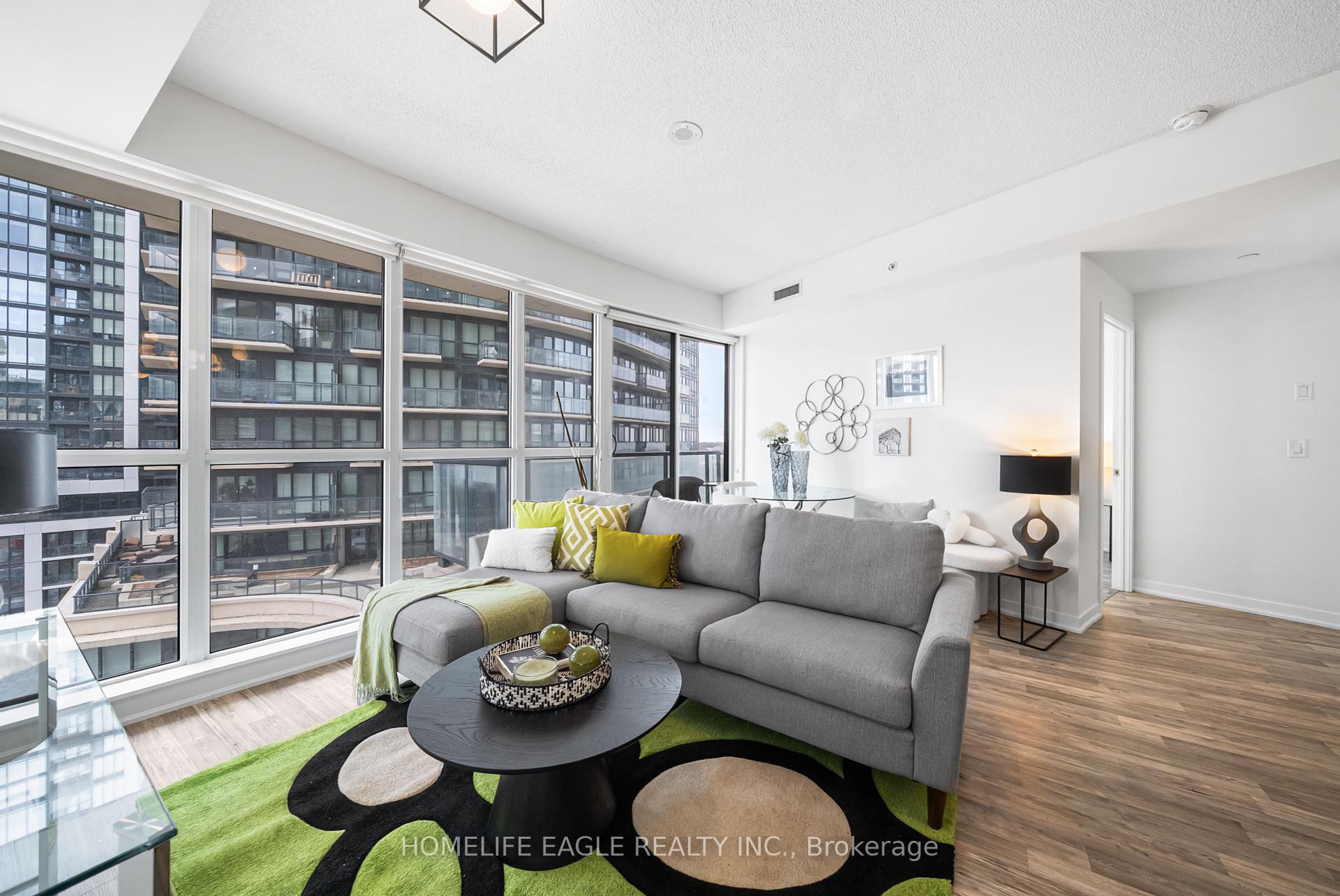 2 Bedrooms Condo at 51 East Liberty, Toronto For sale