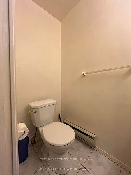 5 Bedrooms Condo at 366 The East Mall, Toronto For sale