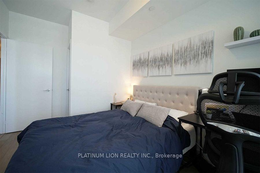 1 Bedroom Condo at 20 Shore Breeze, Toronto For sale