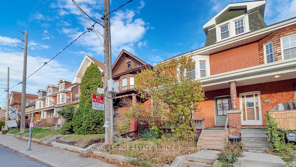 329 Greenwood