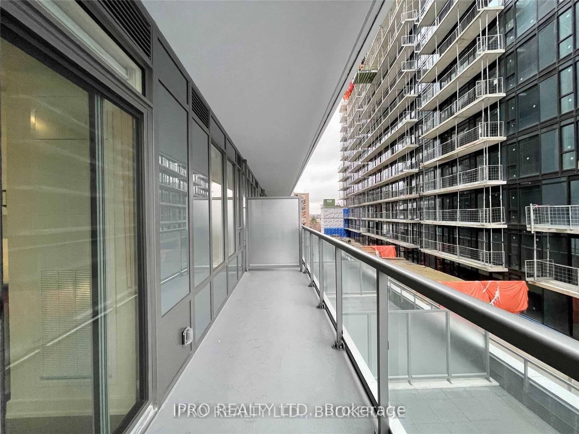 2 Bedrooms Condo at 212 King William,  Hamilton For sale