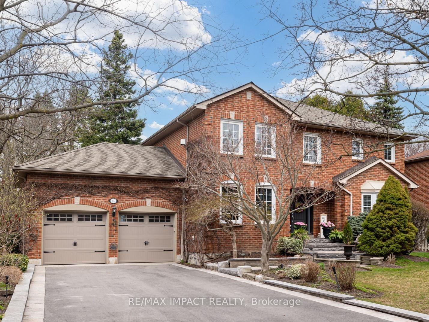 6 Longford Court, Whitby, ON L1R 1C6
