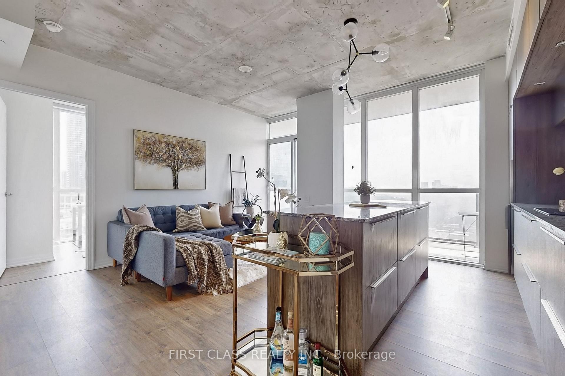 3 Bedrooms Condo at 88 Blue Jays, Toronto For sale